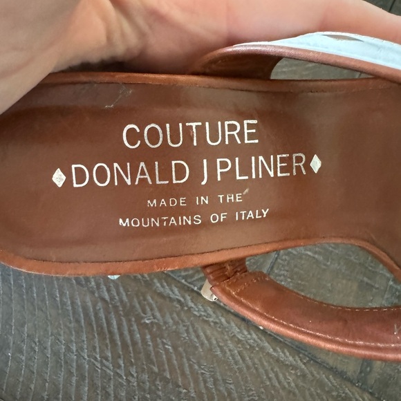 Donald J. Pliner Nikki Leather Square Toe Slides 5.5 M - Picture 2 of 7